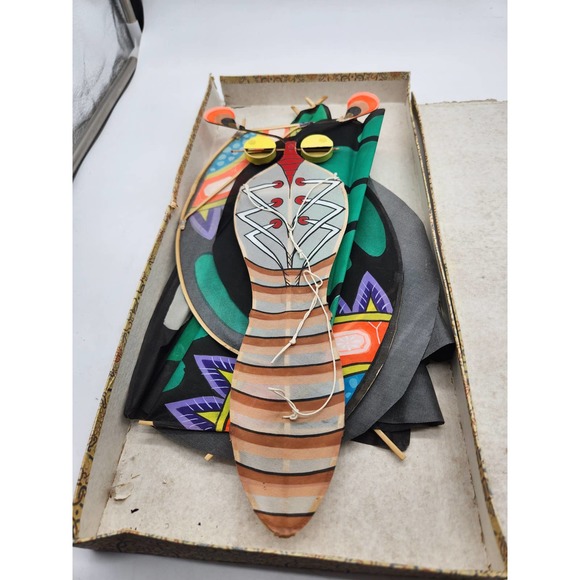 vtg Chinese hand painted‎ Silk Butterfly in Original box minor damages 41" wide - Picture 6 of 7